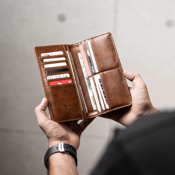 Victor Long Wallet - Image 9