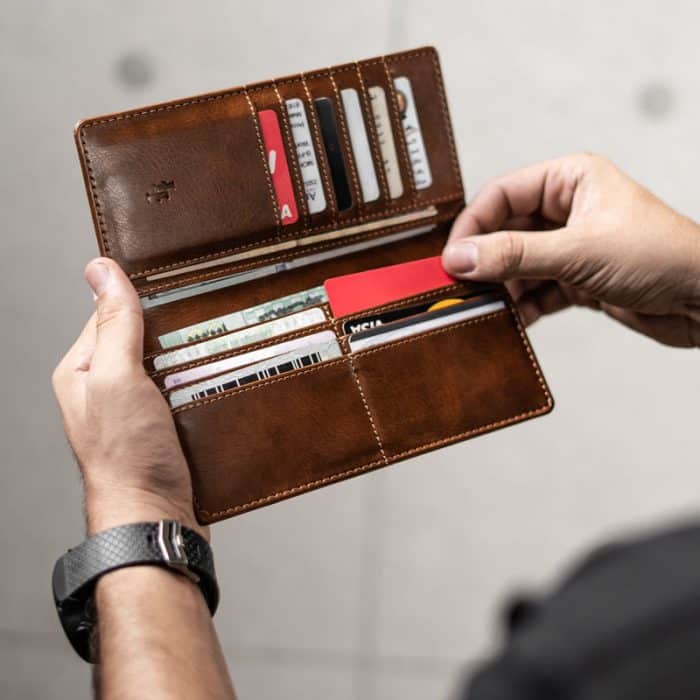 Victor Long Wallet - Image 3