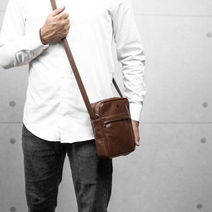 Metro Messenger Bag - Image 2