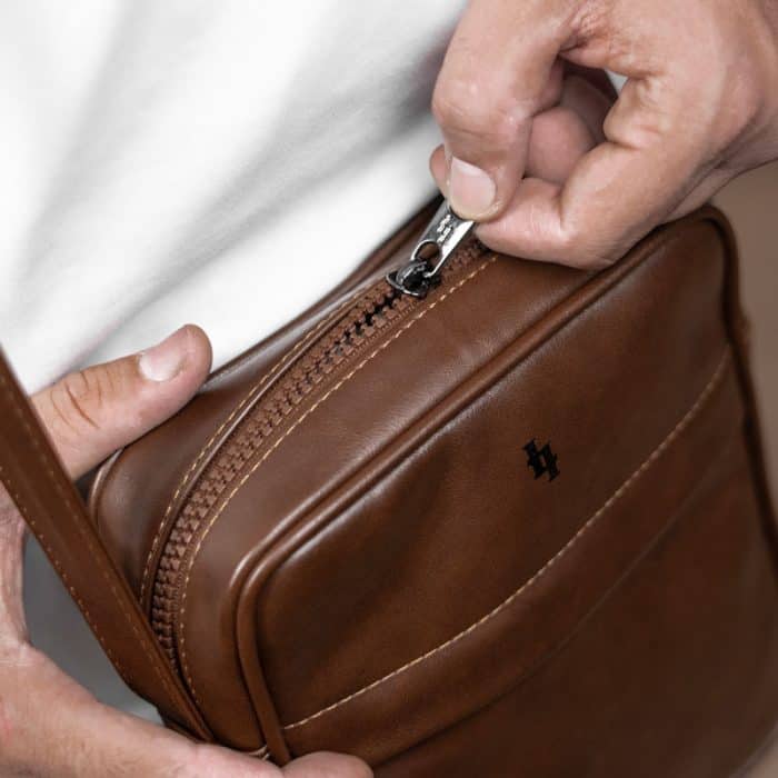 Metro Messenger Bag - Image 7